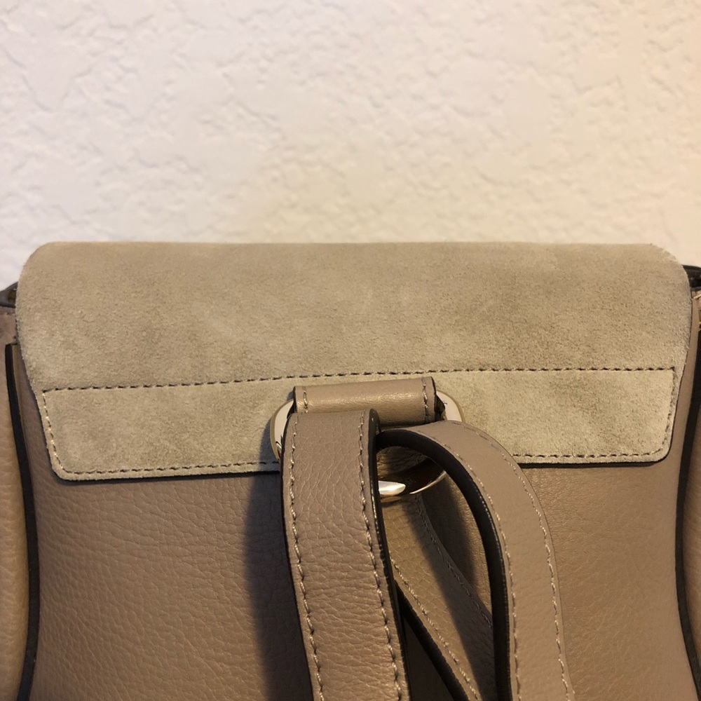 SOLD 🌟 Chloe Small Faye Suede Backpack Motty Grey - Picture 3 of 8